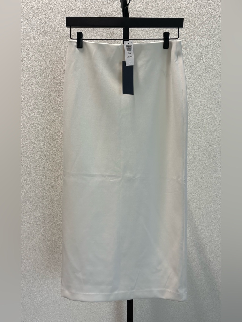 Aritzia Babaton White Midi Pencil Skirt